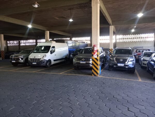 Vendo Propiedad funcionando como Cochera